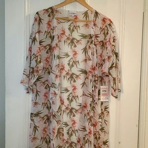 NWT - LuLaRoe Shirley Kimono - Size Medium